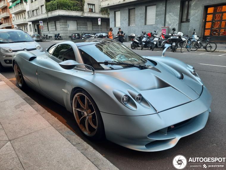 Pagani Huayra Codalunga