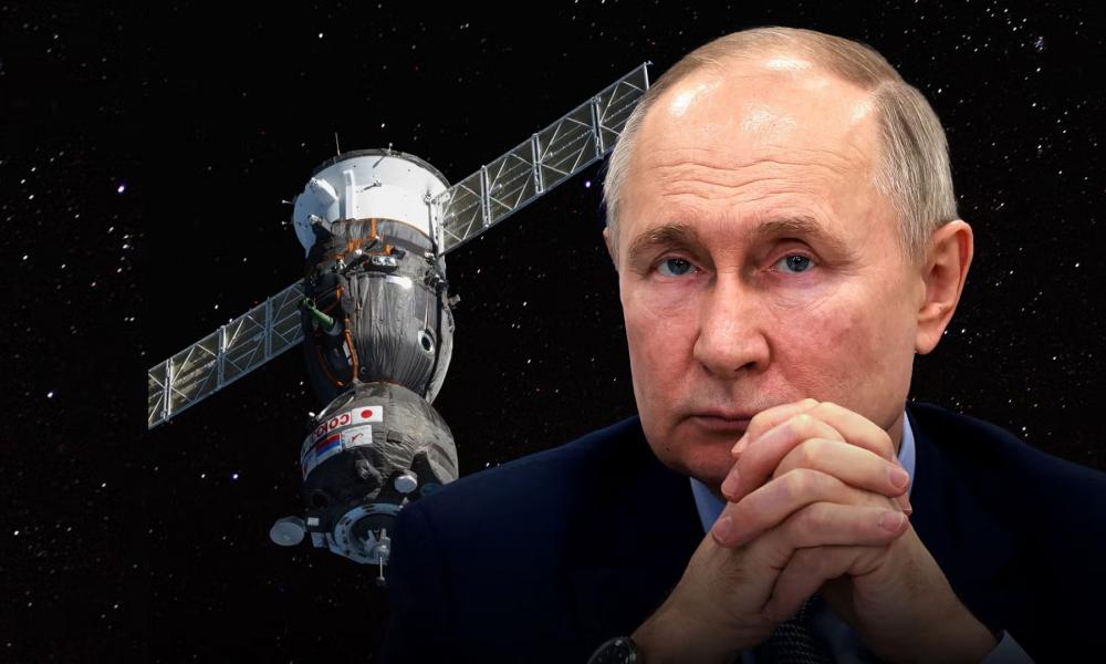 Πούτιν και δορυφόρος
